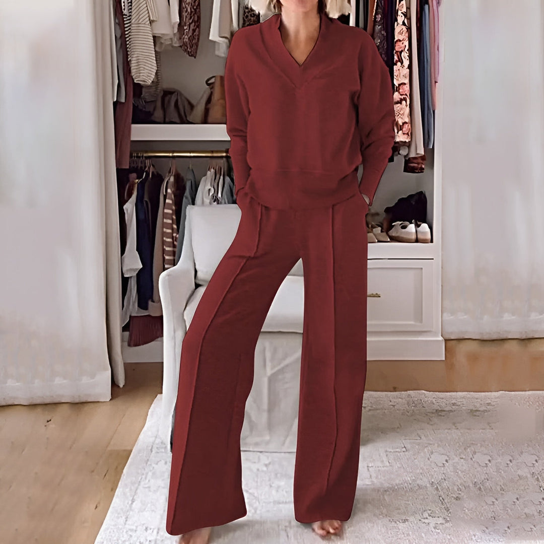 Julia | two-piece women's tracksuit set